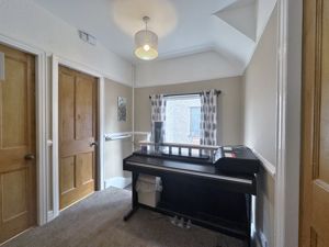 Photo 17- click for photo gallery